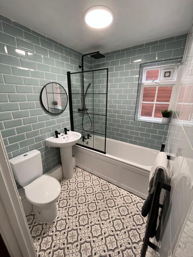 Warwick Town Centre Property Luaran gambar